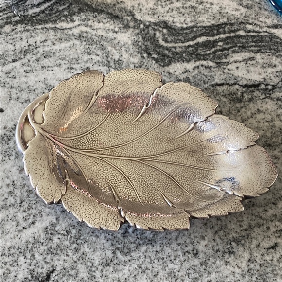 Reed & Barton Other - Vintage Reed and Barton Leaf Tray!
